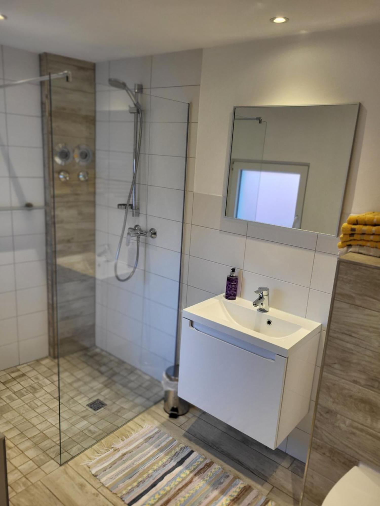 וואלדקירץ' Ferienwohnung Maja מראה חיצוני תמונה